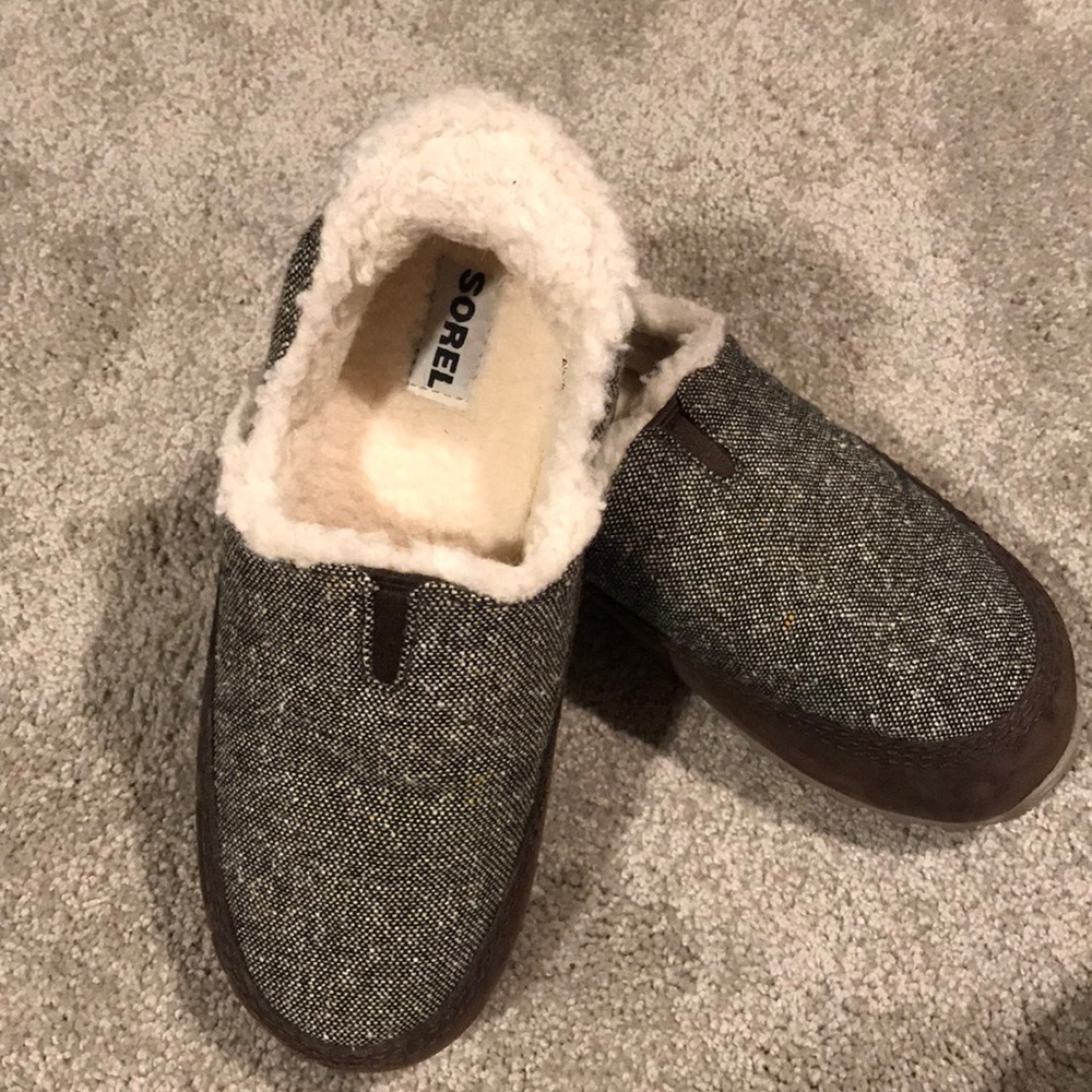 Women’s Sorel Ankle Fleece Booties, size 5